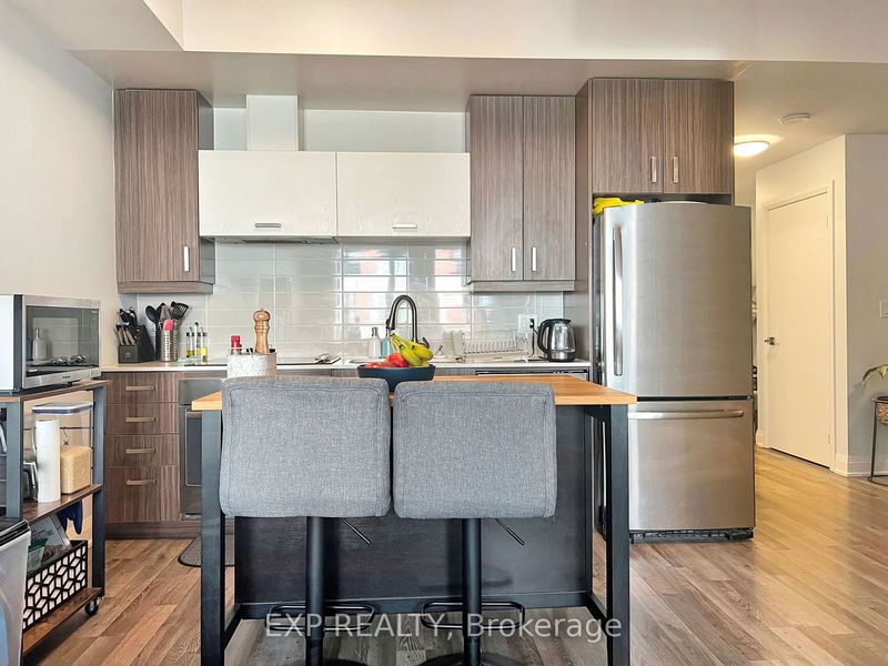 home for lease on 315-18 Uptown Drive