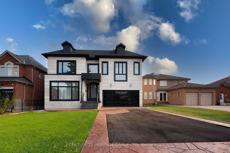home for lease on 421 Elgin Mills Road W