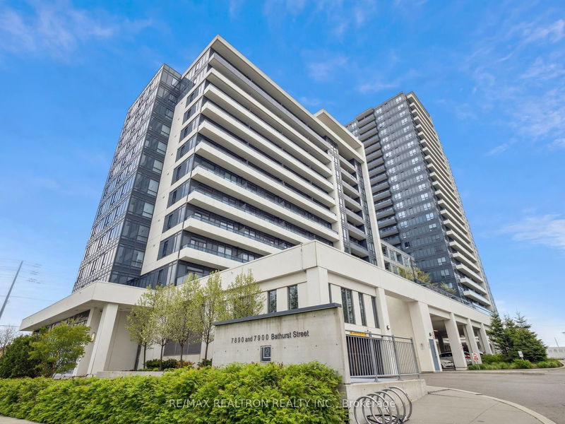 home for sale on 606-7890 Bathurst Street