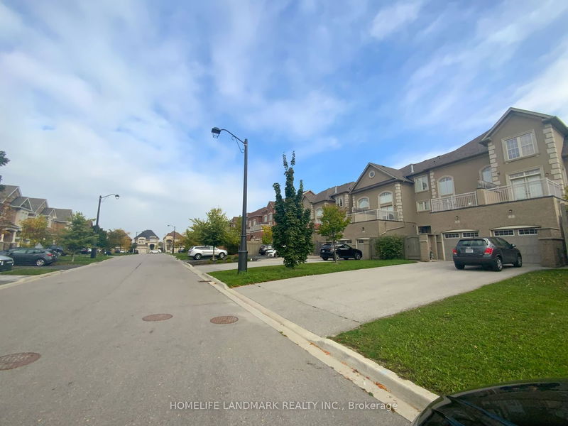 home for lease on 4 Poetry Drive