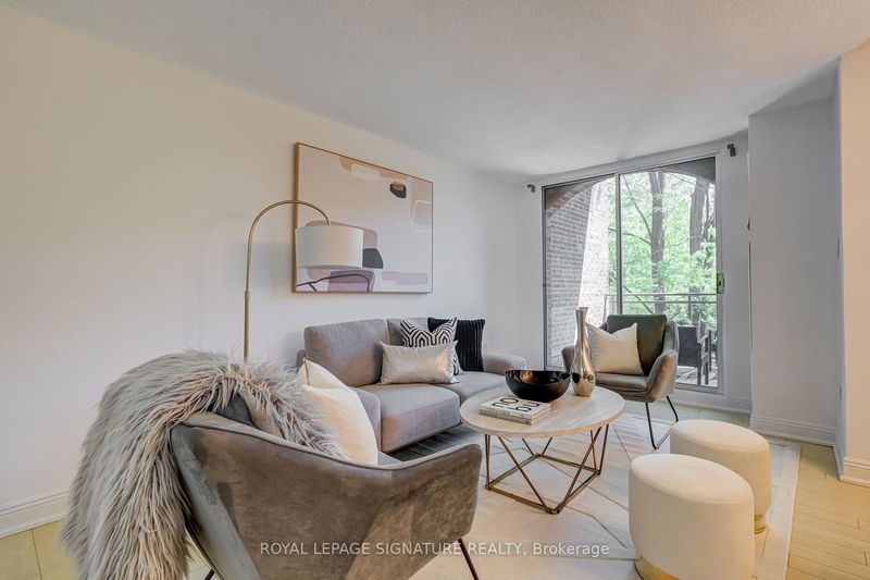 home for sale on 259-16 Elgin Street