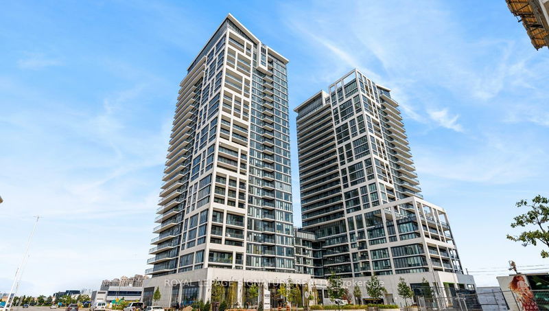 home for lease on 807-9000 Jane Street