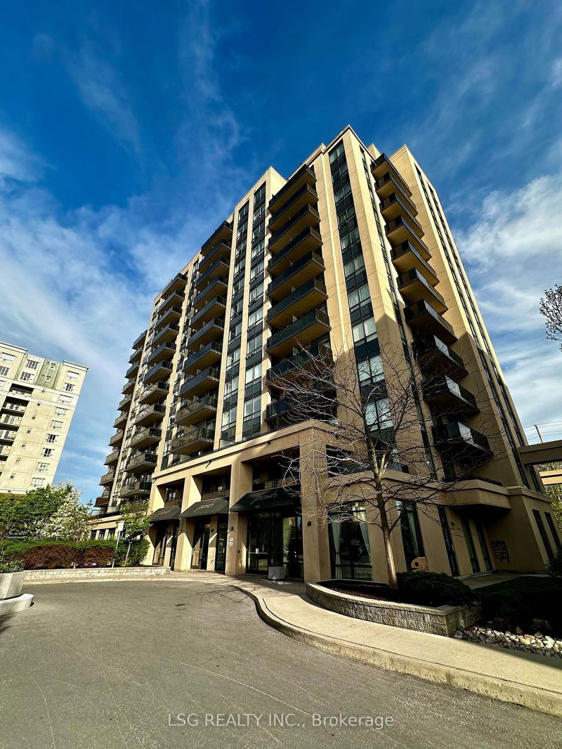 home for lease on 710-520 Steeles Avenue W