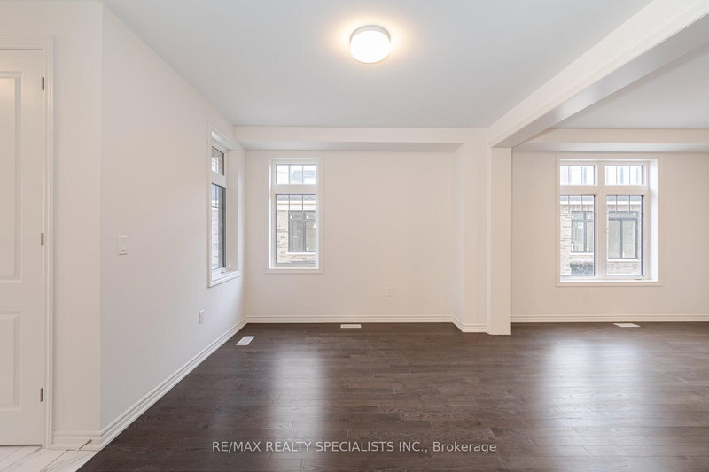 46 Sparrow Way, Adjala-Tosorontio, L0G 1W0 | Image 3