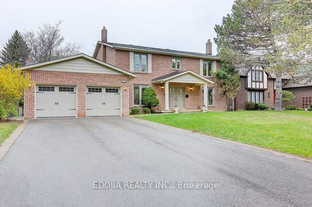122 Cambridge Crescent