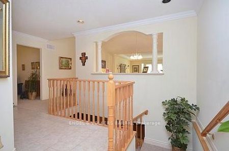  28 - 150 Bella Vista Tr  New Tecumseth, L9R 2G8 | Image 2