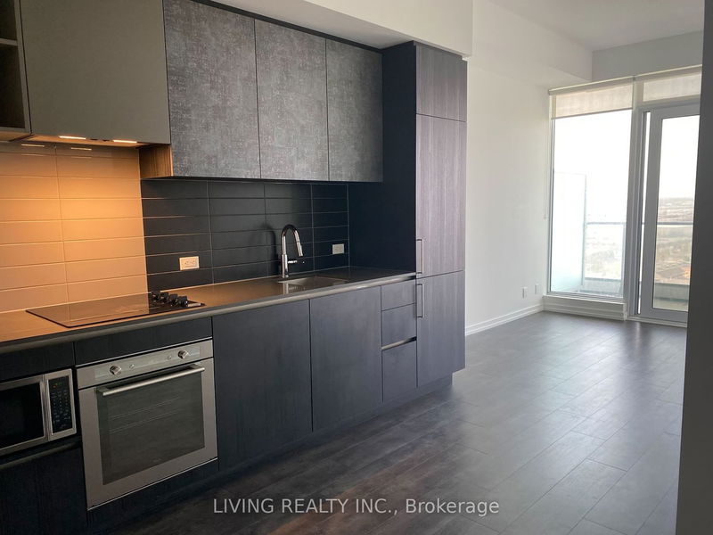 home for lease on 1708-7890 Jane Street