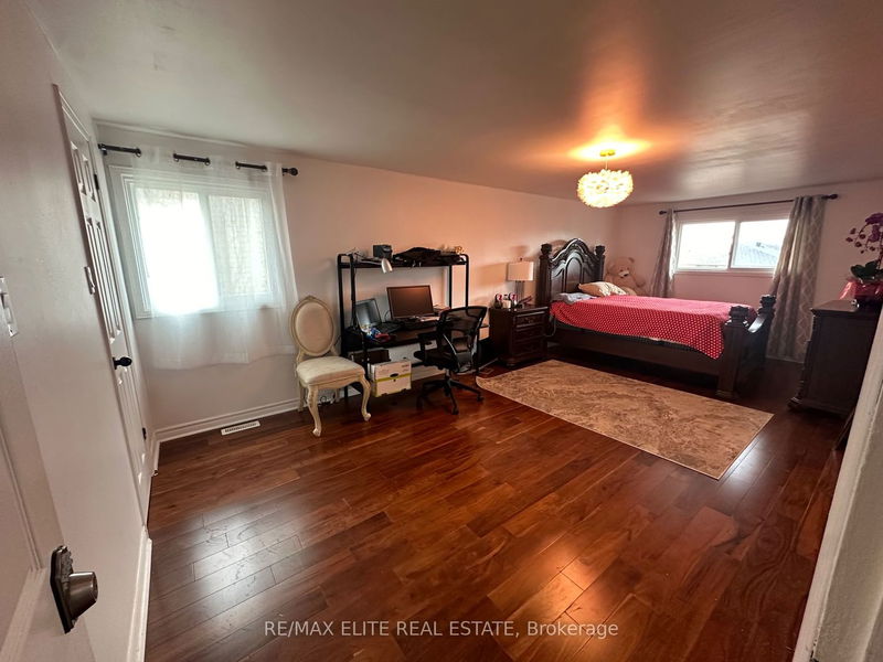 home for lease on 2 Rooms-3 Ascot Crescent