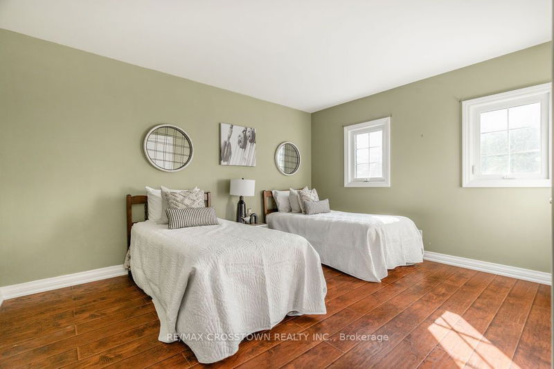 665 Lakelands Ave  Innisfil, L9S 4E5 | Image 24