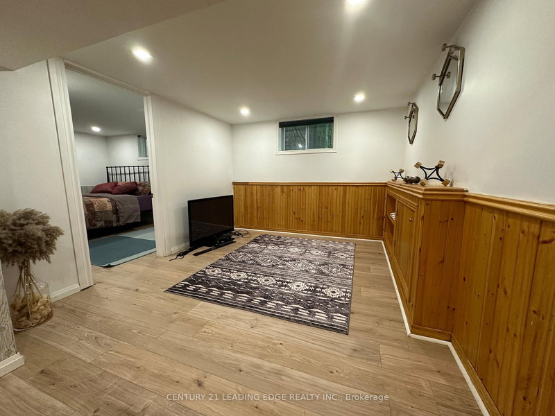 Bsmnt - 107 Lakeland Cres, Richmond Hill, L4E 3A1 | Image 2