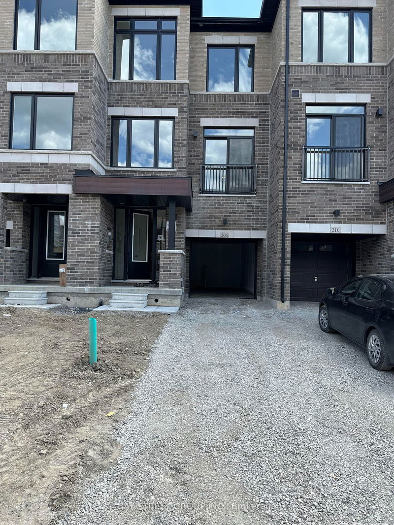home for lease on 206 Tennant Circle