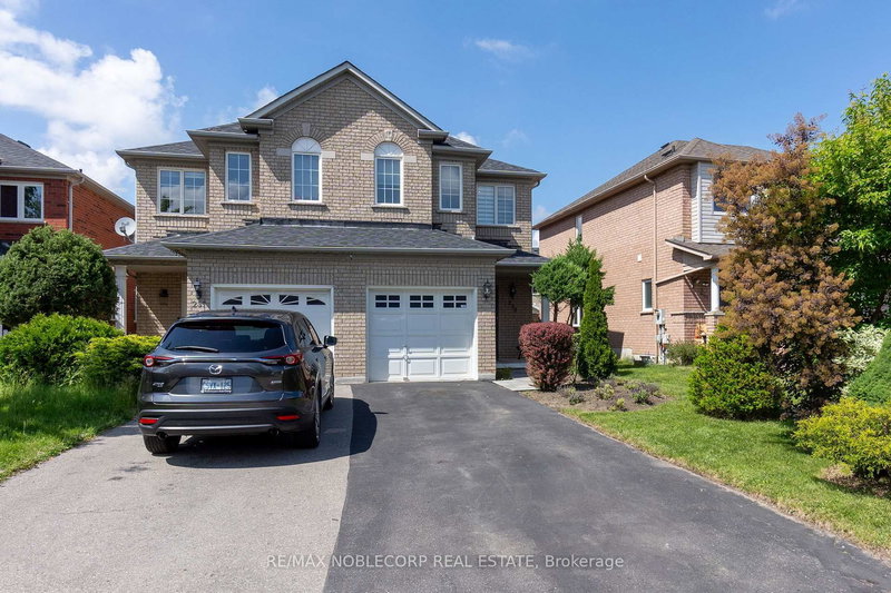 239 Royal Appian Cres, Vaughan, L4K 5L3 | Image 3