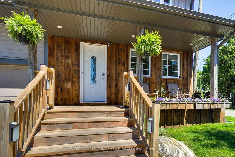 826 Adams Rd, Innisfil, L9S 4E1 | Image 2