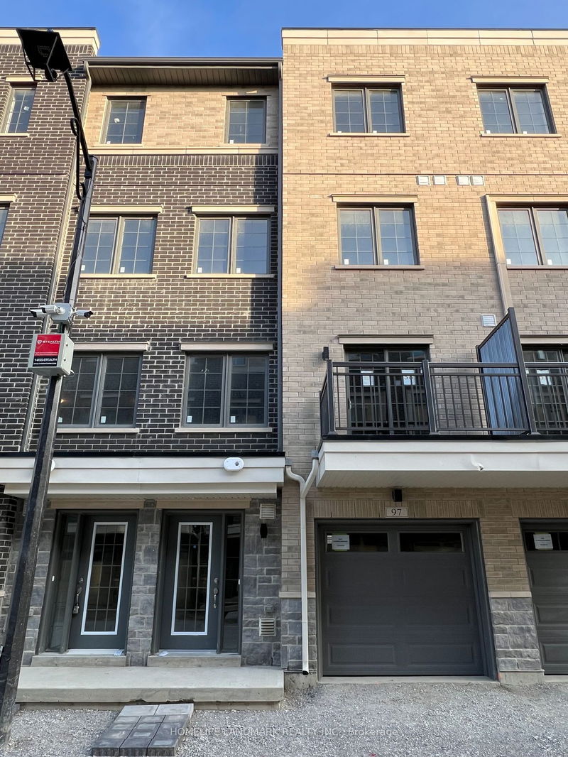 home for lease on 97 Clippers Crescent