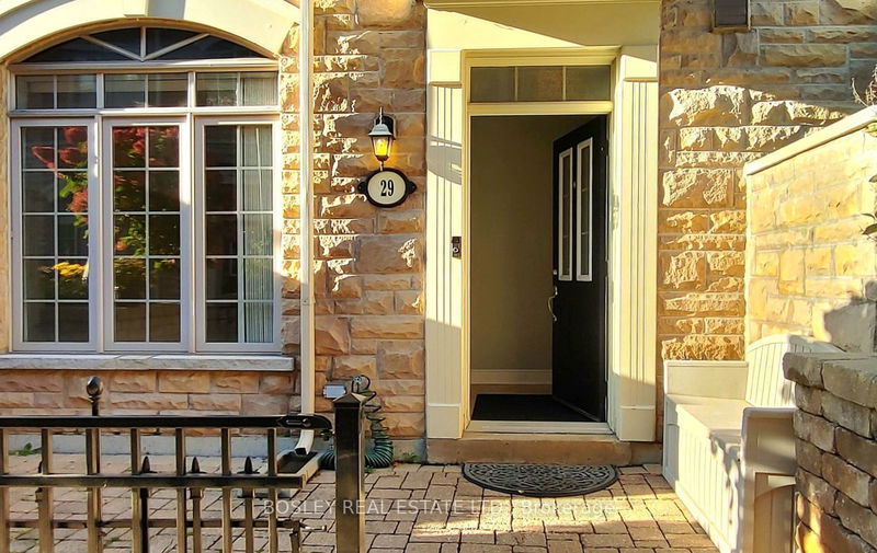 home for lease on 29-8 Brighton Place