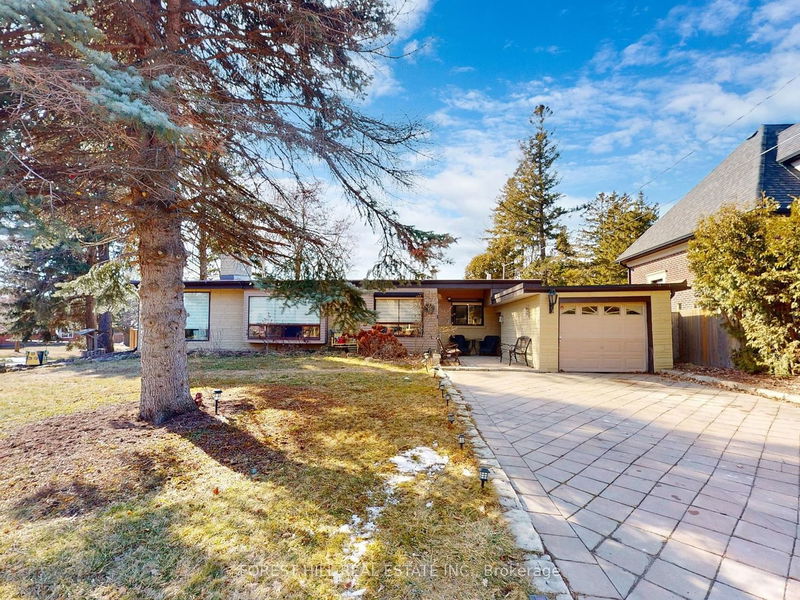 home for sale on 22 Clemson Crescent