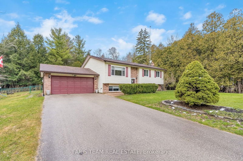 home for sale on 8570 8th Line