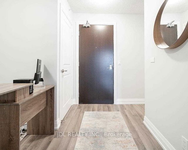 707 - 372 Highway 7 E Way