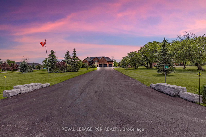 9 Apple Valley Lane, Adjala-Tosorontio, L0M 1J0 | Image 3