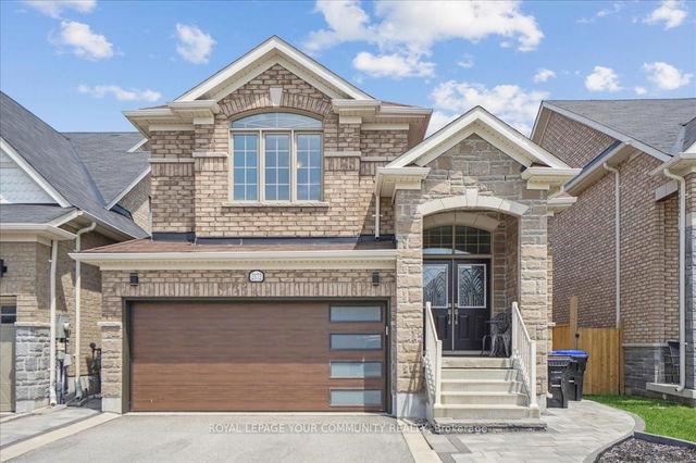 2172 Dawson Crescent
