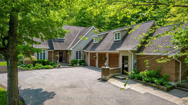 56 Algonquin Forest Drive