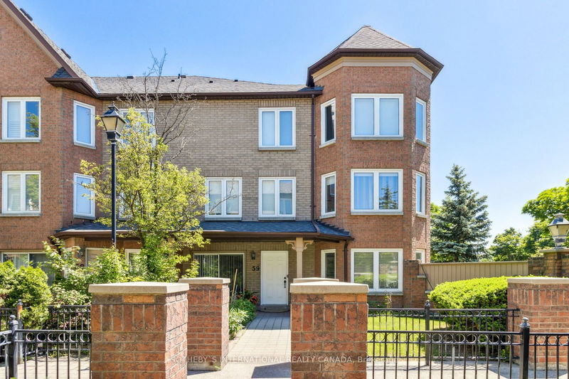 home for lease on 59-735 New Westminster Drive