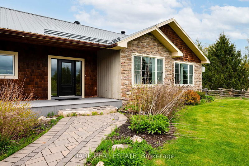 home for sale on 8630 25 Sideroad
