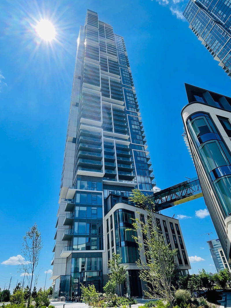 home for lease on 4908-7890 Jane Street