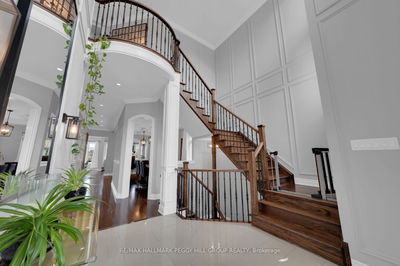 116 Robert Berry Cres, King - King City image-0-2