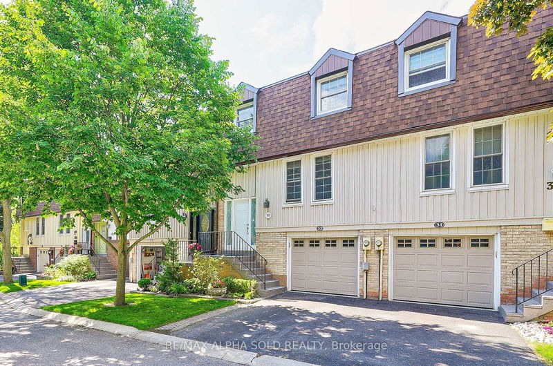 home for sale on 33 Bramble Way