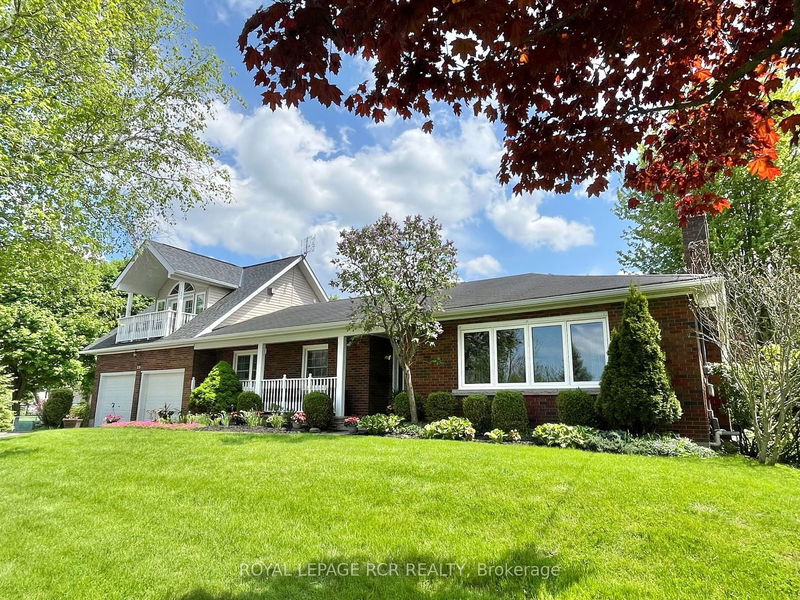 home for sale on 35 Milne Lane