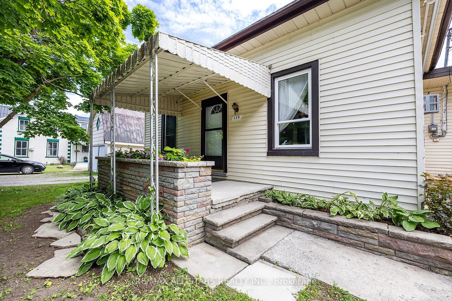Listing Image 2