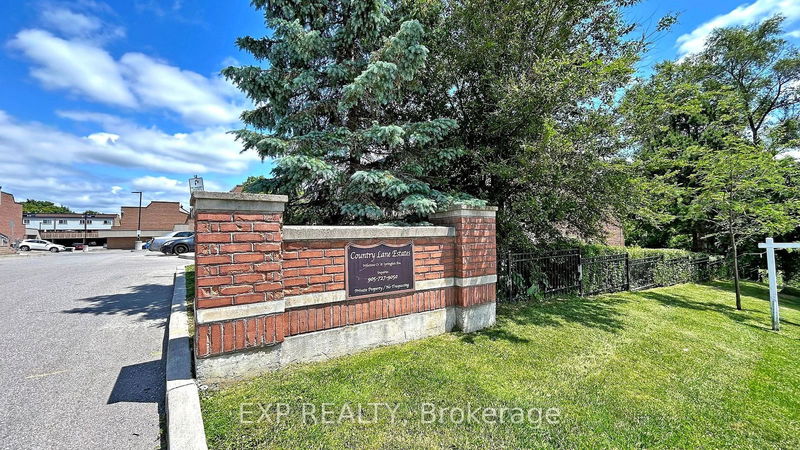 329 Milestone Cres  Aurora, L4G 3M2 | Image 26