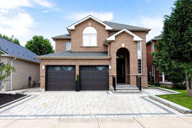 home for lease on Upper-218 St Joan Of Arc Avenue