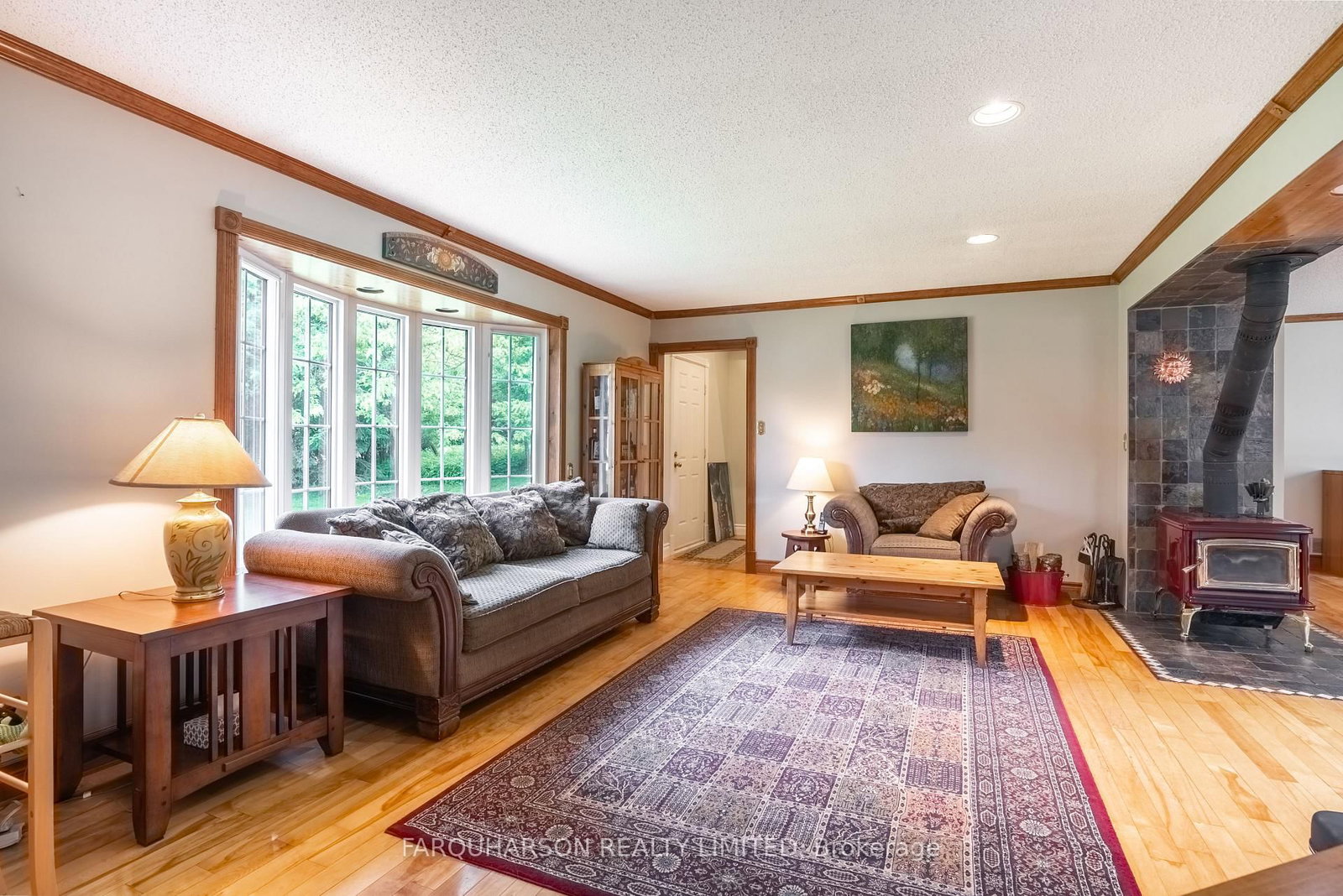 Listing Image 7
