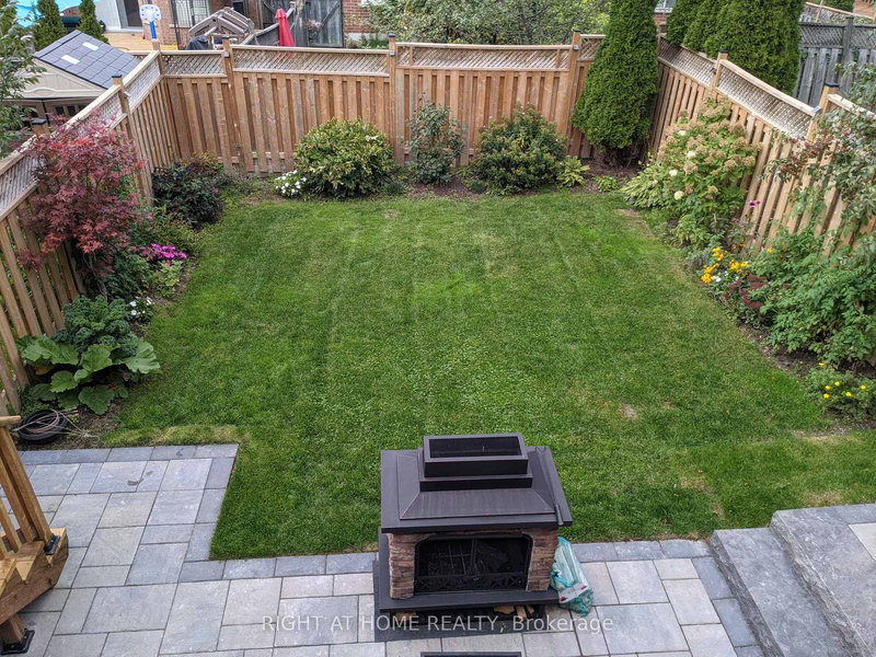 53 Primeau Dr, Aurora, L4G 6Z3 | Image 3