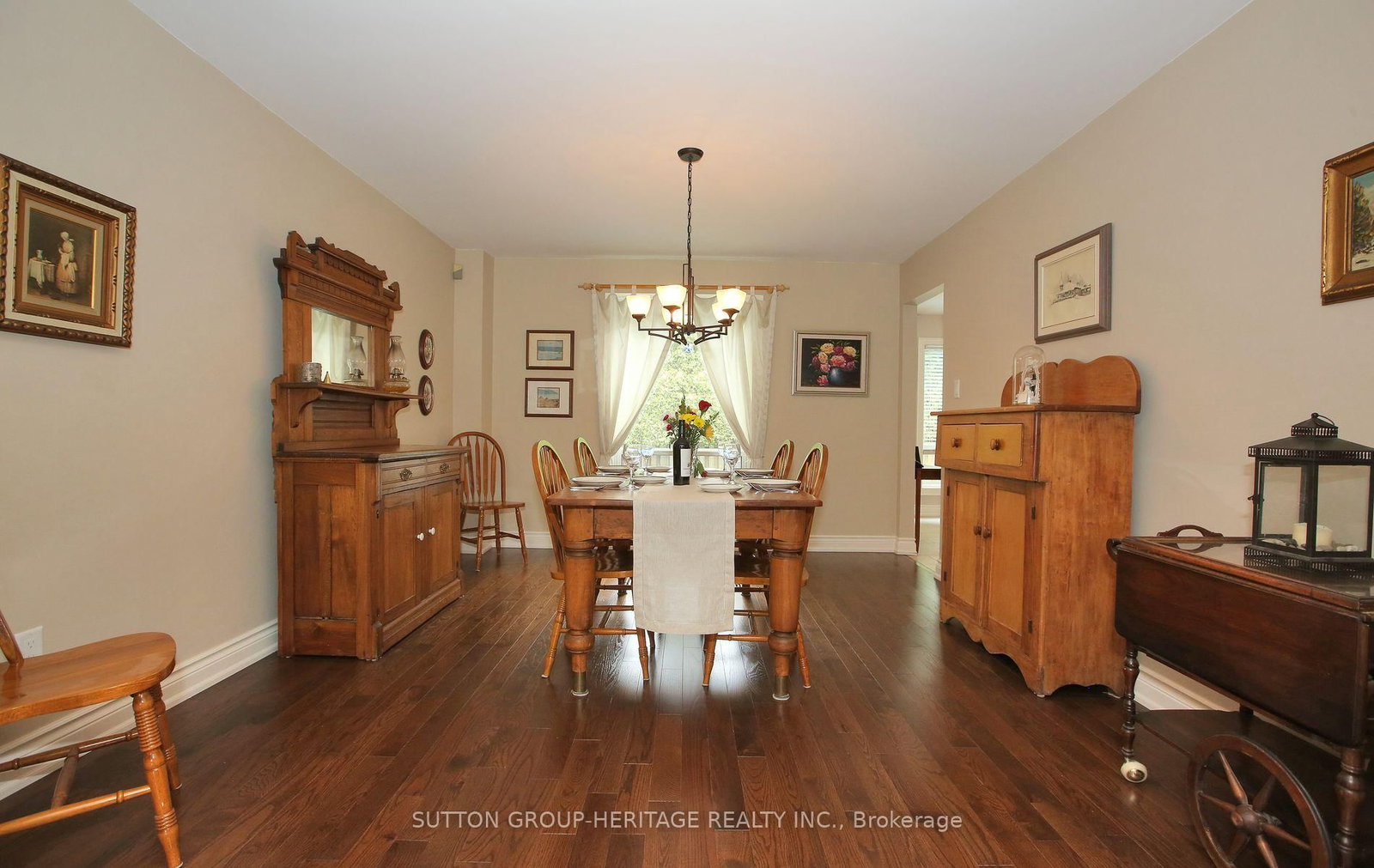 Listing Image 7