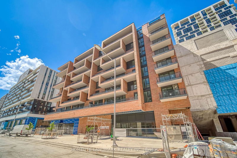 home for lease on C915-38 Simcoe Prom E