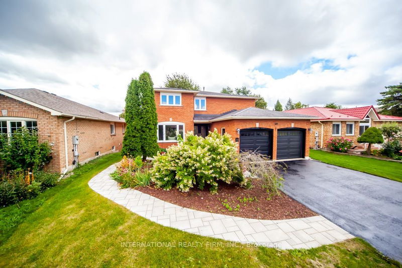 home for lease on 11 Coates Crescent