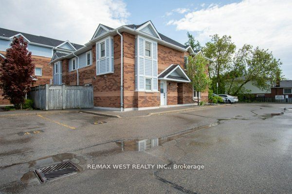 home for sale on 134-12421 Ninth Line