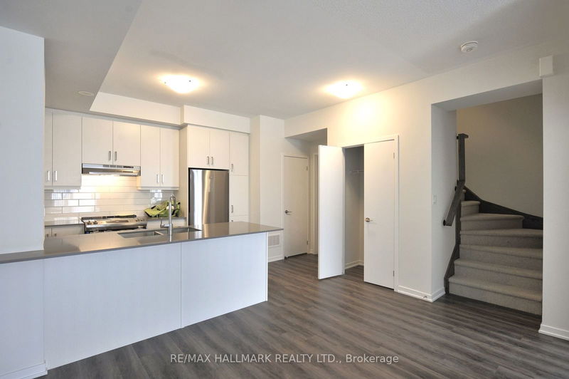 home for lease on TH202-141 Honeycrisp Crescent