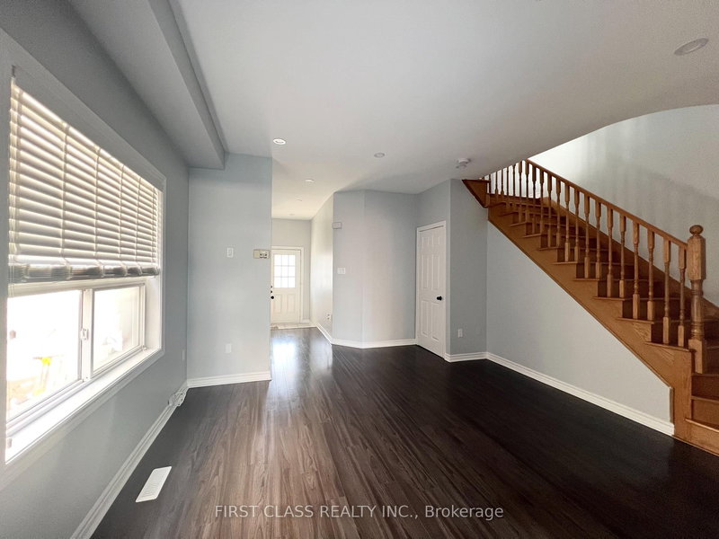 30 Abdus Salam St, Vaughan, L6A 3A8 | Image 2