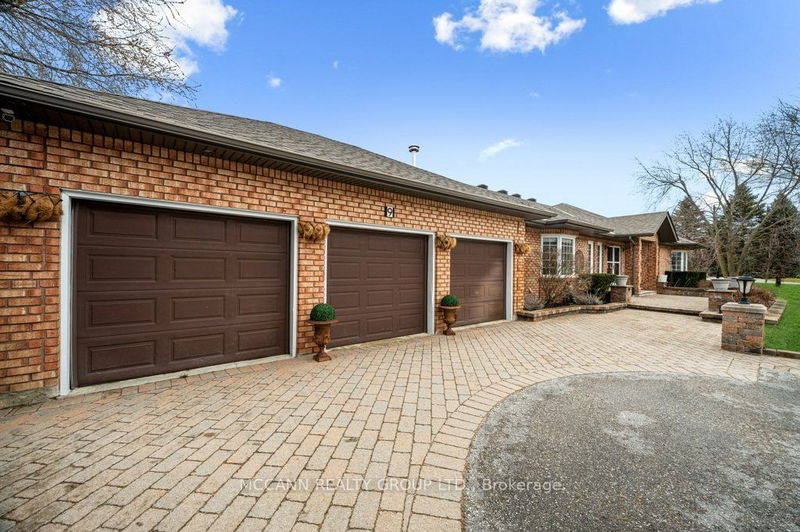 9 Brownlee Dr  Bradford West Gwillimbury, L3Z 2K4 | Image 39