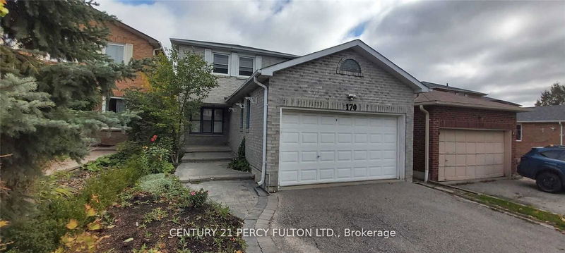 home for lease on bsmnt-170 don head village Boulevard