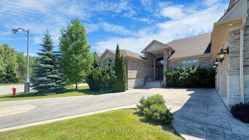 11 Macleod Estate Crt  Richmond Hill, L4E 0B1 | Image 3