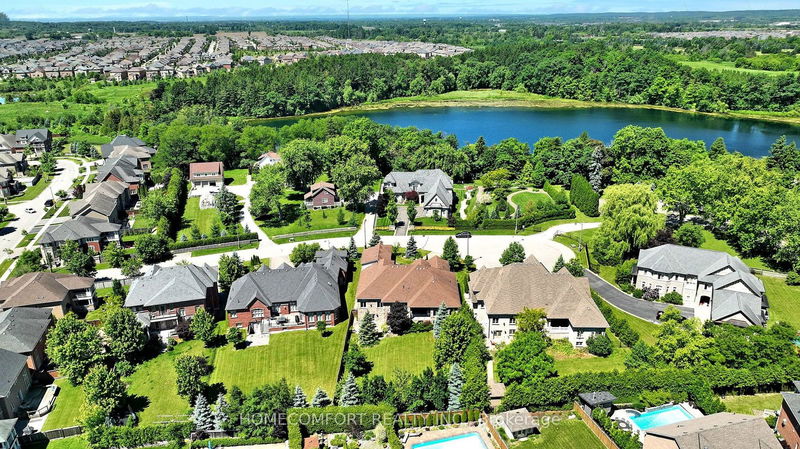 11 Macleod Estate Crt  Richmond Hill, L4E 0B1 | Image 37