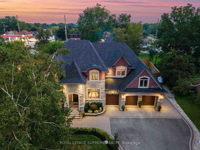 11 Hawman Avenue