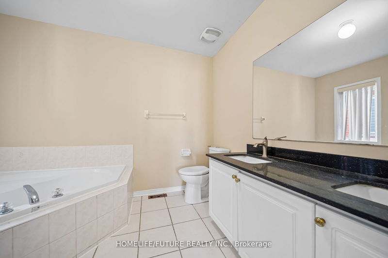 5 Holloway Rd  Markham, L3S 4P4 | Image 10