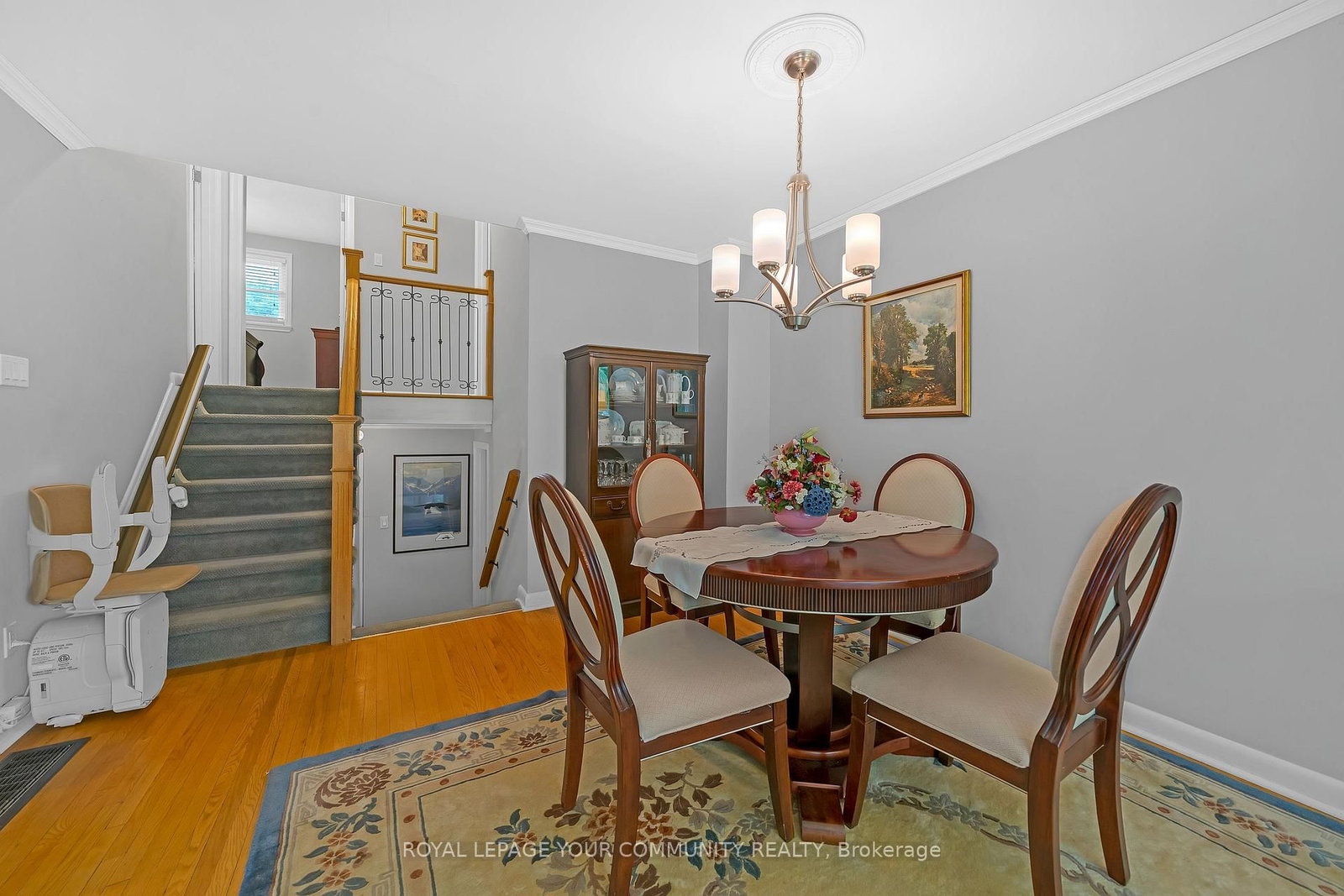 Listing Image 7