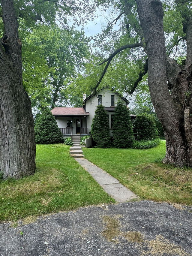 10 Kingcross Drive